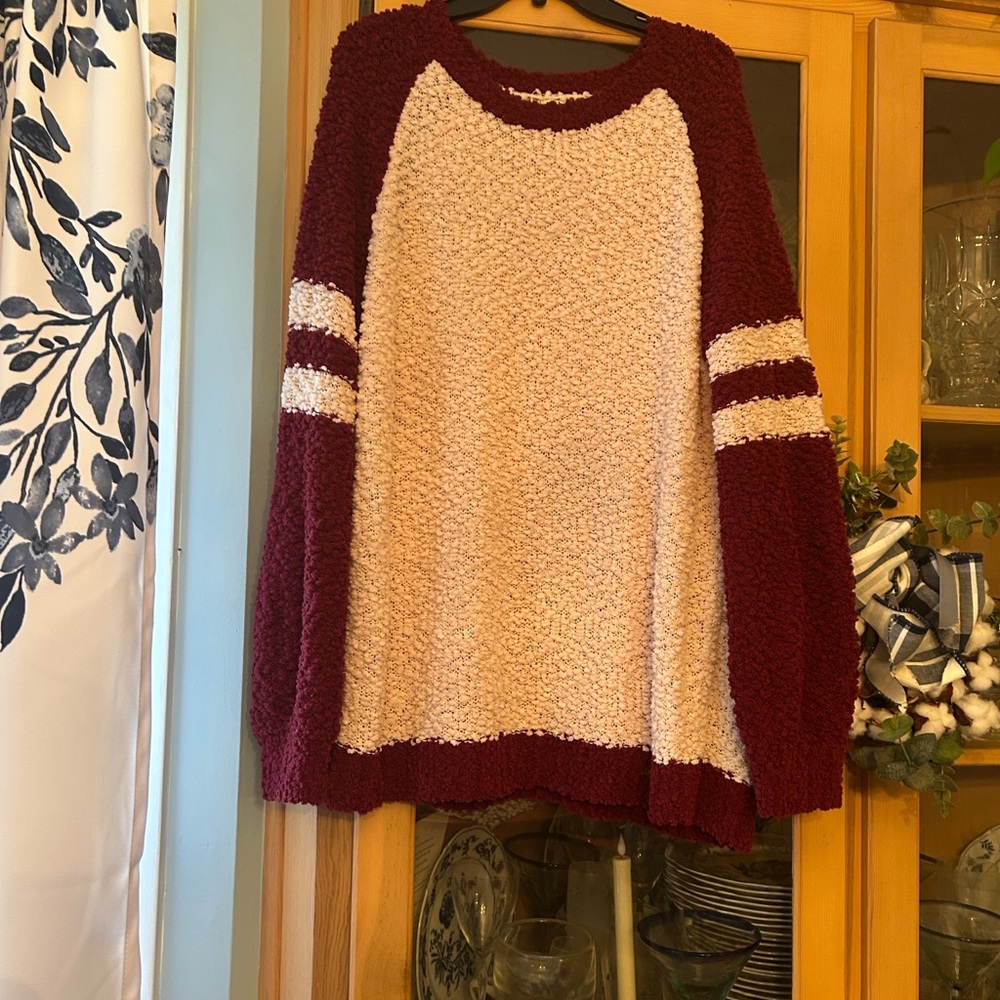 ODDY Burgundy Crewneck Sweater with Cream Lace Trim